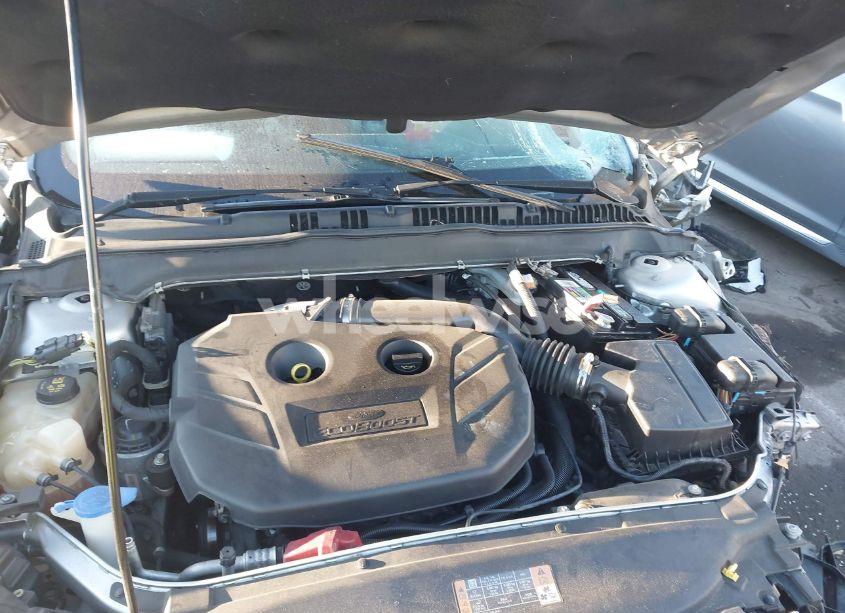 Photo 10 of 2014 Ford Fusion SE (VIN 3FA6P0H94ER323604)
