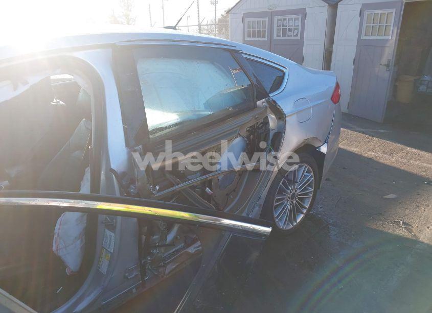 Photo 17 of 2014 Ford Fusion SE (VIN 3FA6P0H94ER323604)