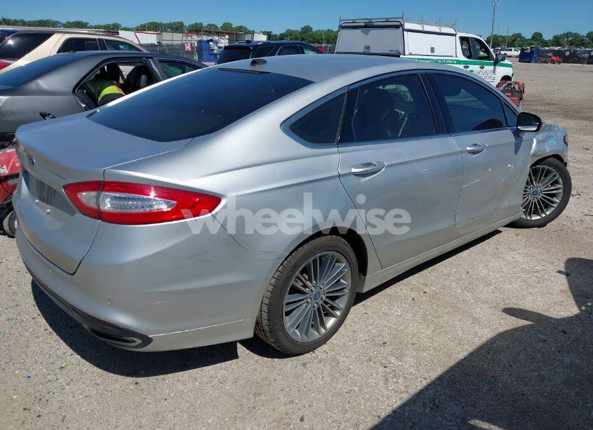 Photo 4 of 2015 Ford Fusion SE (VIN 3FA6P0H94FR205344)