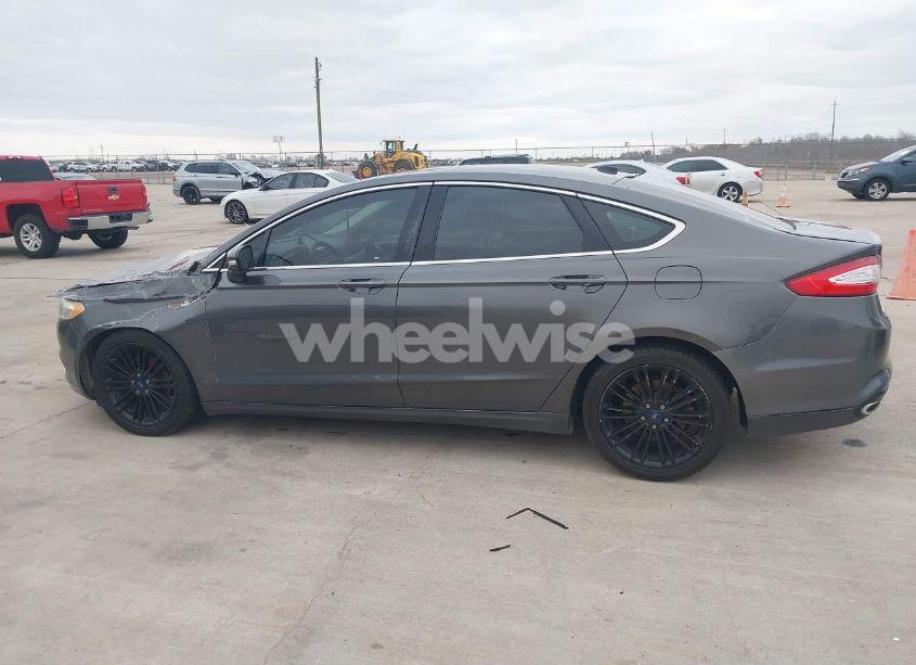 Photo 14 of 2016 Ford Fusion SE (VIN 3FA6P0H94GR156261)