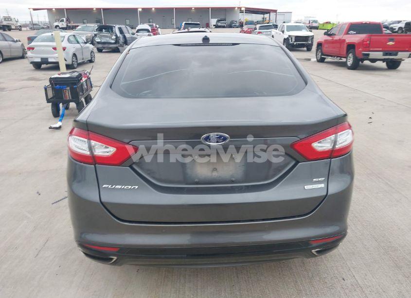 Photo 16 of 2016 Ford Fusion SE (VIN 3FA6P0H94GR156261)