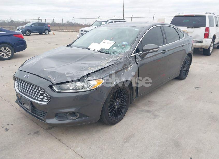 Photo 2 of 2016 Ford Fusion SE (VIN 3FA6P0H94GR156261)