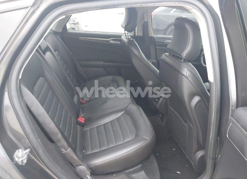 Photo 8 of 2016 Ford Fusion SE (VIN 3FA6P0H94GR156261)