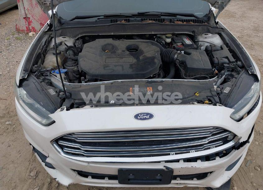 Photo 10 of 2016 Ford Fusion SE (VIN 3FA6P0H94GR231136)