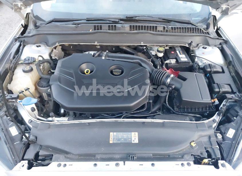 Photo 10 of 2016 Ford Fusion SE (VIN 3FA6P0H94GR272656)