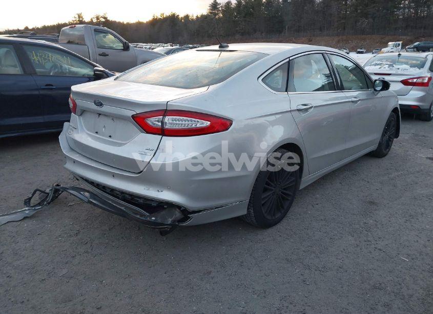 Photo 4 of 2016 Ford Fusion SE (VIN 3FA6P0H94GR272656)