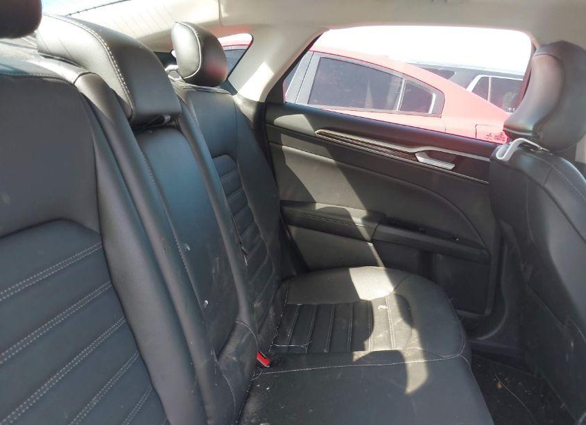 Photo 8 of 2016 Ford Fusion SE (VIN 3FA6P0H94GR296584)