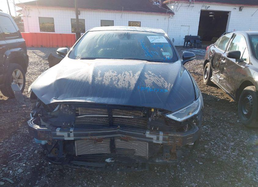 Photo 12 of 2017 Ford Fusion SE (VIN 3FA6P0H94HR136531)