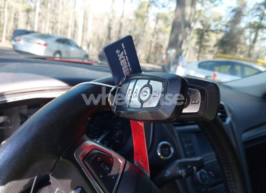 Photo 11 of 2017 Ford Fusion SE (VIN 3FA6P0H94HR174521)