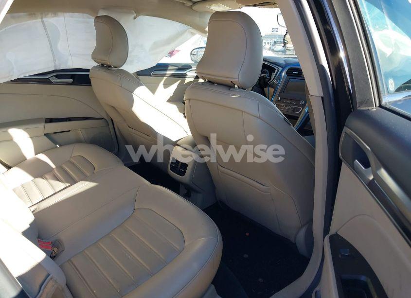 Photo 8 of 2017 Ford Fusion SE (VIN 3FA6P0H94HR183686)