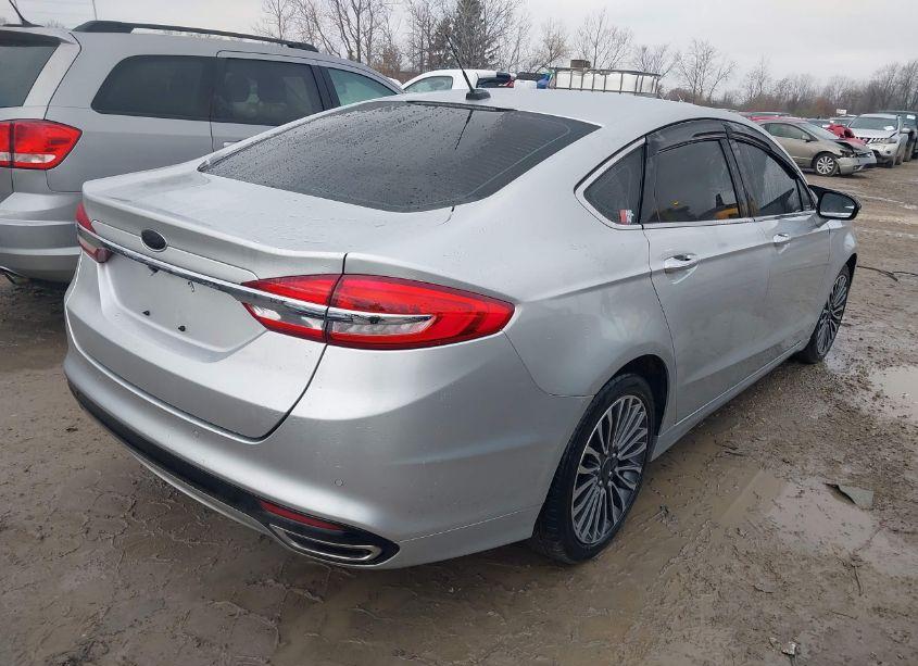 Photo 4 of 2017 Ford Fusion SE (VIN 3FA6P0H94HR211177)