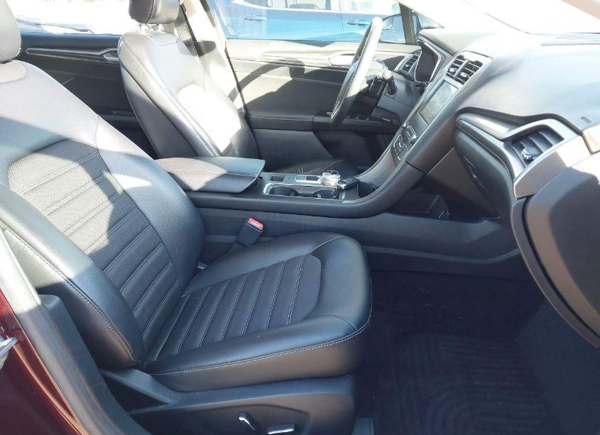 Photo 5 of 2017 Ford Fusion SE (VIN 3FA6P0H94HR212880)