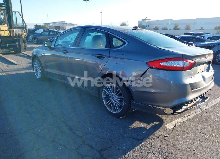 Photo 3 of 2013 Ford Fusion SE (VIN 3FA6P0H95DR346100)