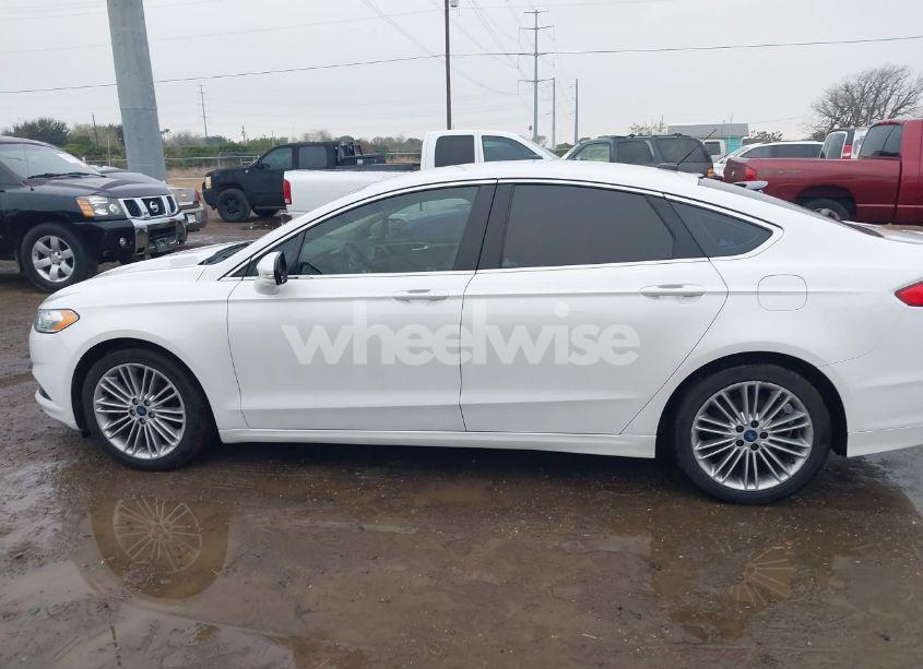 Photo 14 of 2014 Ford Fusion SE (VIN 3FA6P0H95ER176290)