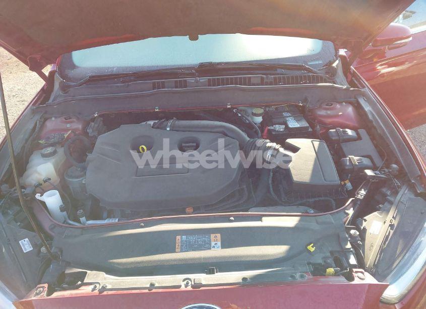 Photo 10 of 2014 Ford Fusion SE (VIN 3FA6P0H95ER231997)