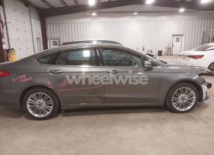 Photo 14 of 2014 Ford Fusion SE (VIN 3FA6P0H95ER308822)