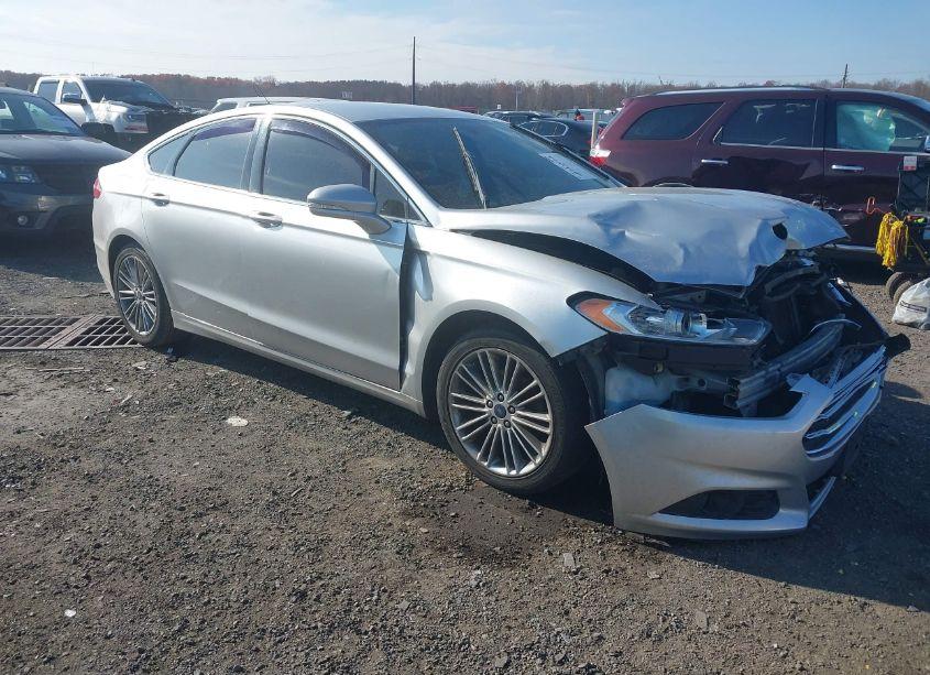 2014 Ford Fusion SE (VIN 3FA6P0H95ER319965) main photo