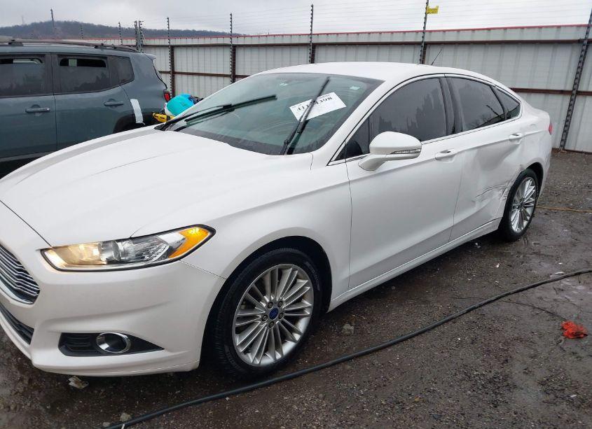 Photo 6 of 2014 Ford Fusion SE (VIN 3FA6P0H95ER360984)