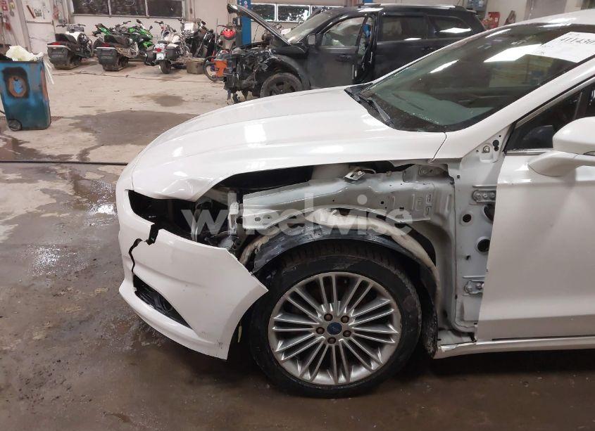 Photo 18 of 2014 Ford Fusion SE (VIN 3FA6P0H95ER381723)