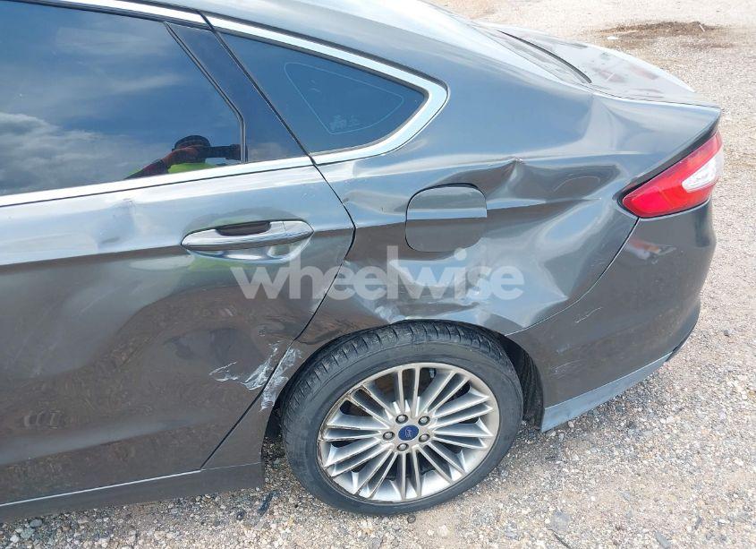 Photo 13 of 2015 Ford Fusion SE (VIN 3FA6P0H95FR138351)