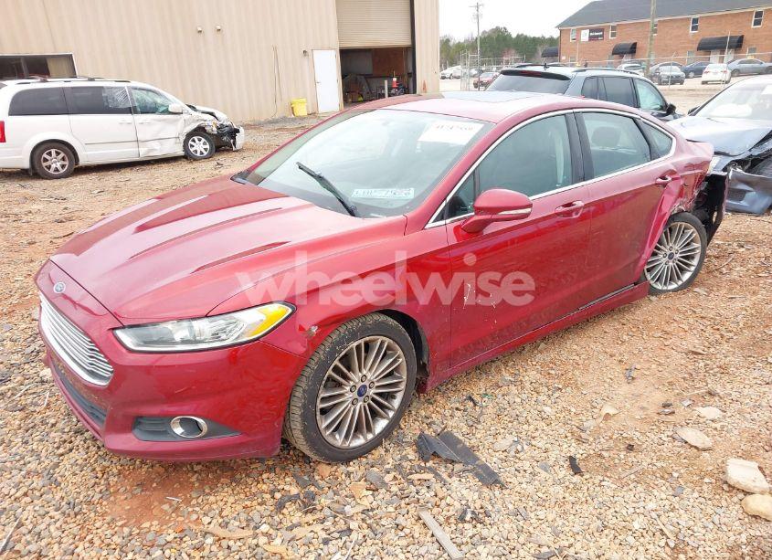Photo 2 of 2015 Ford Fusion SE (VIN 3FA6P0H95FR218555)