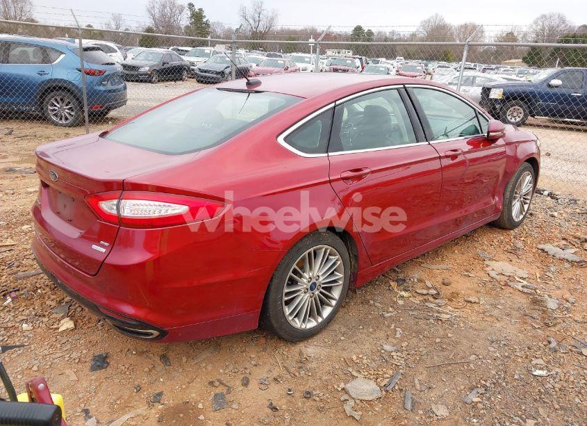 Photo 4 of 2015 Ford Fusion SE (VIN 3FA6P0H95FR218555)