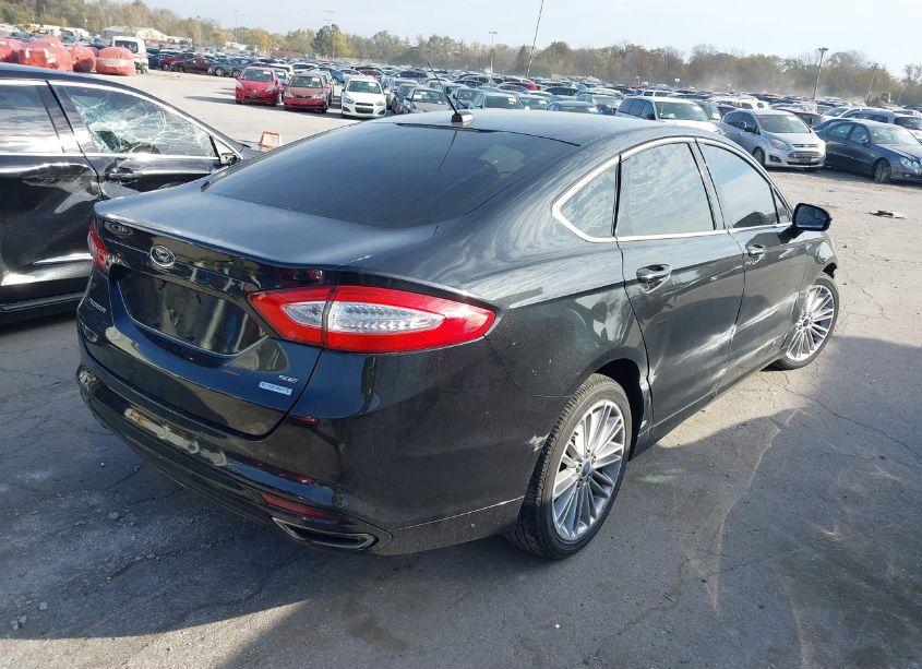 Photo 4 of 2015 Ford Fusion SE (VIN 3FA6P0H95FR262314)