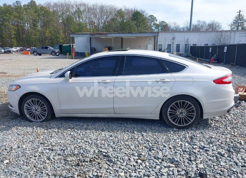 Photo 14 of 2015 Ford Fusion SE (VIN 3FA6P0H95FR272650)