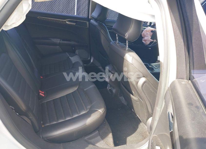 Photo 8 of 2015 Ford Fusion SE (VIN 3FA6P0H95FR272650)