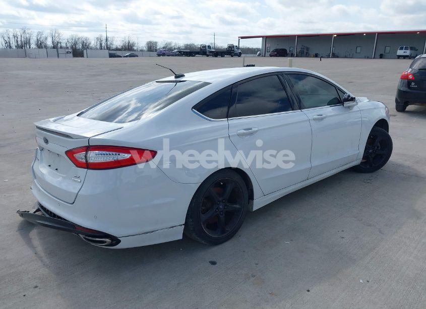 Photo 4 of 2016 Ford Fusion SE (VIN 3FA6P0H95GR366111)