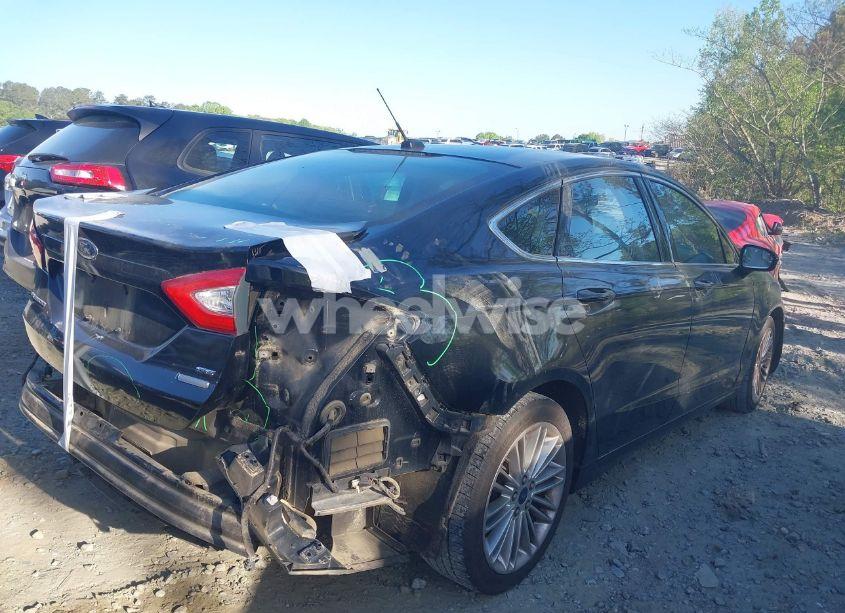Photo 4 of 2016 Ford Fusion SE (VIN 3FA6P0H95GR376217)