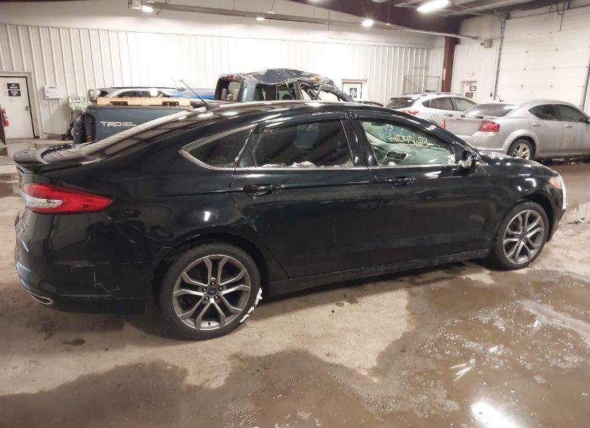 Photo 13 of 2017 Ford Fusion SE (VIN 3FA6P0H95HR289158)
