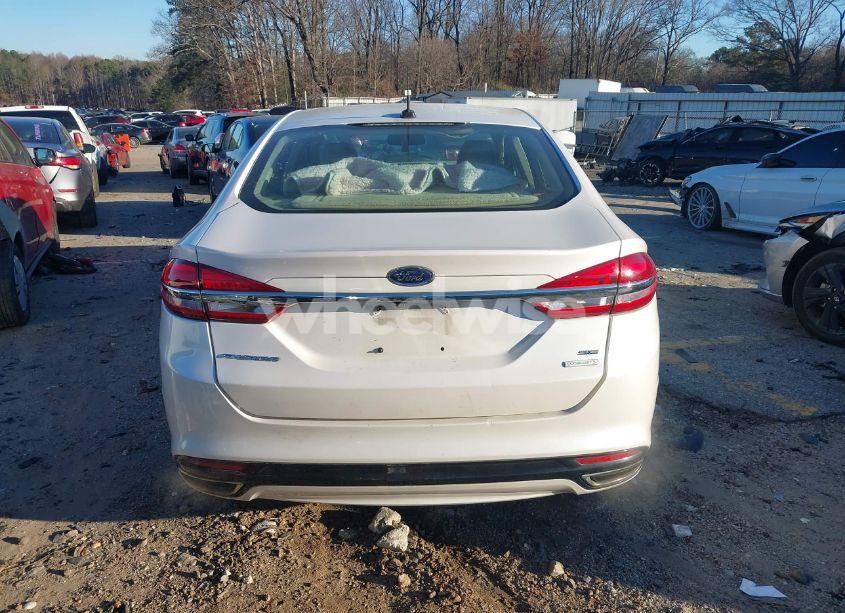 Photo 16 of 2017 Ford Fusion SE (VIN 3FA6P0H95HR394671)
