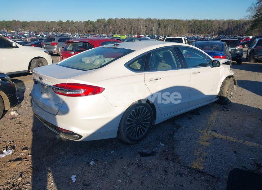 Photo 4 of 2017 Ford Fusion SE (VIN 3FA6P0H95HR394671)