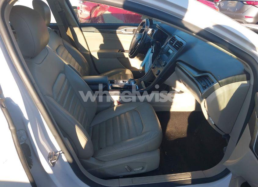 Photo 5 of 2017 Ford Fusion SE (VIN 3FA6P0H95HR394671)