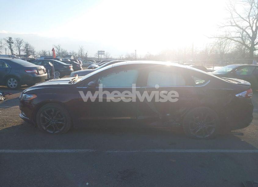 Photo 14 of 2018 Ford Fusion SE (VIN 3FA6P0H95JR152937)