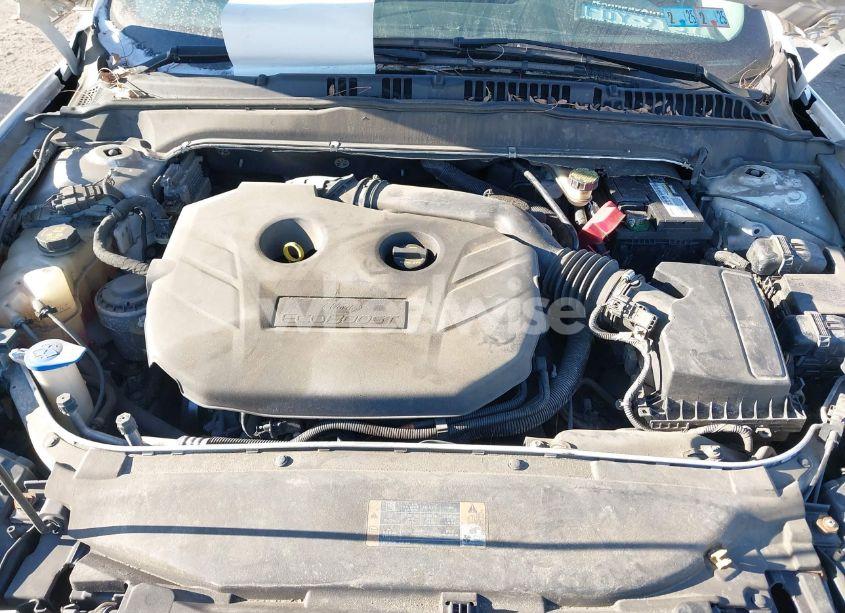 Photo 10 of 2013 Ford Fusion SE (VIN 3FA6P0H96DR197311)