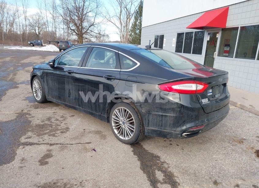 Photo 3 of 2013 Ford Fusion SE (VIN 3FA6P0H96DR214429)