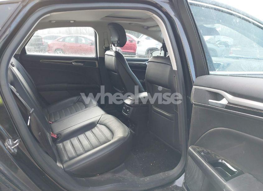 Photo 8 of 2013 Ford Fusion SE (VIN 3FA6P0H96DR214429)