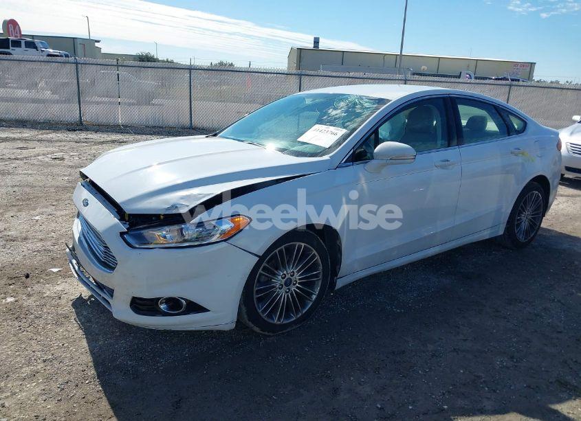Photo 2 of 2013 Ford Fusion SE (VIN 3FA6P0H96DR268023)