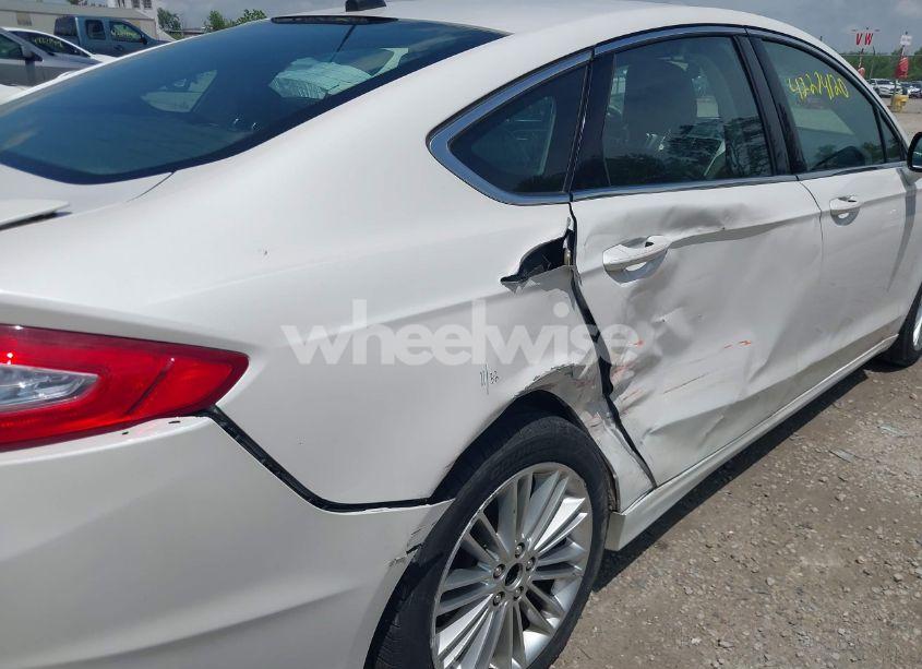 Photo 17 of 2013 Ford Fusion SE (VIN 3FA6P0H96DR272542)