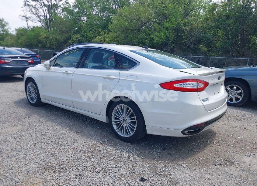 Photo 3 of 2013 Ford Fusion SE (VIN 3FA6P0H96DR272542)