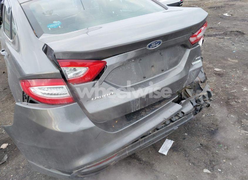 Photo 6 of 2013 Ford Fusion SE (VIN 3FA6P0H96DR331265)