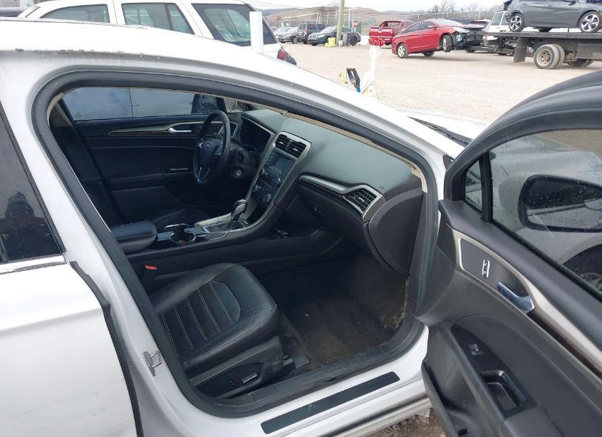 Photo 5 of 2014 Ford Fusion SE (VIN 3FA6P0H96ER186746)