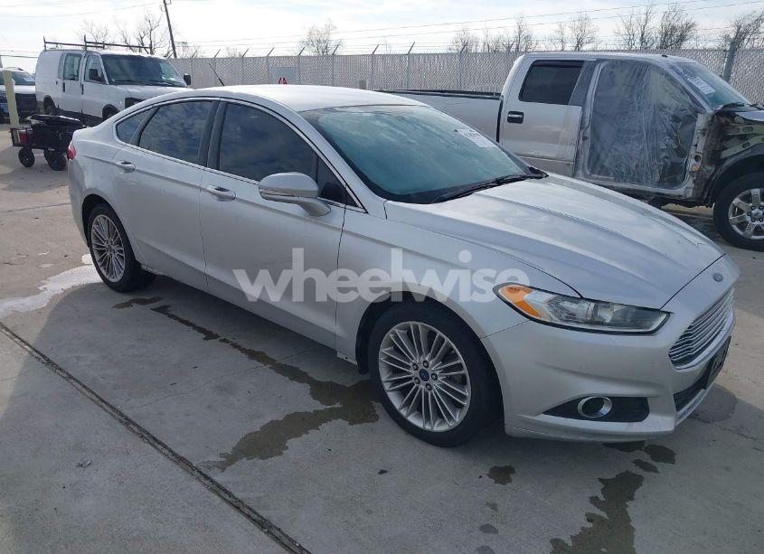 2014 Ford Fusion SE (VIN 3FA6P0H96ER319876) main photo
