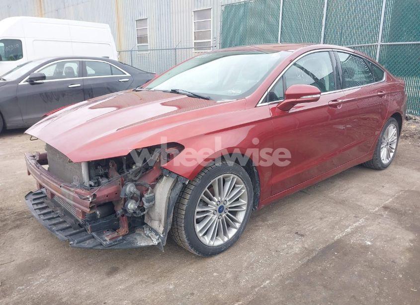 Photo 2 of 2014 Ford Fusion SE (VIN 3FA6P0H96ER344292)