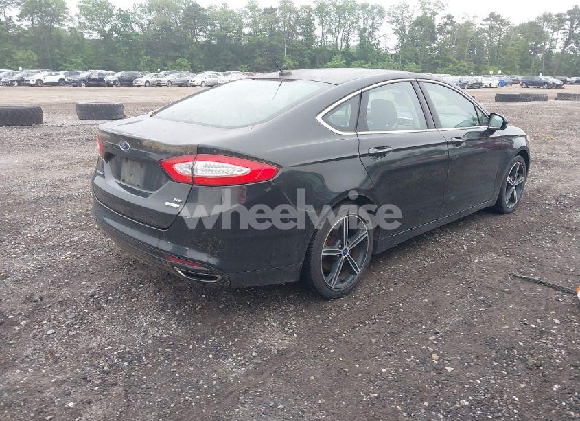 Photo 4 of 2014 Ford Fusion SE (VIN 3FA6P0H96ER362825)
