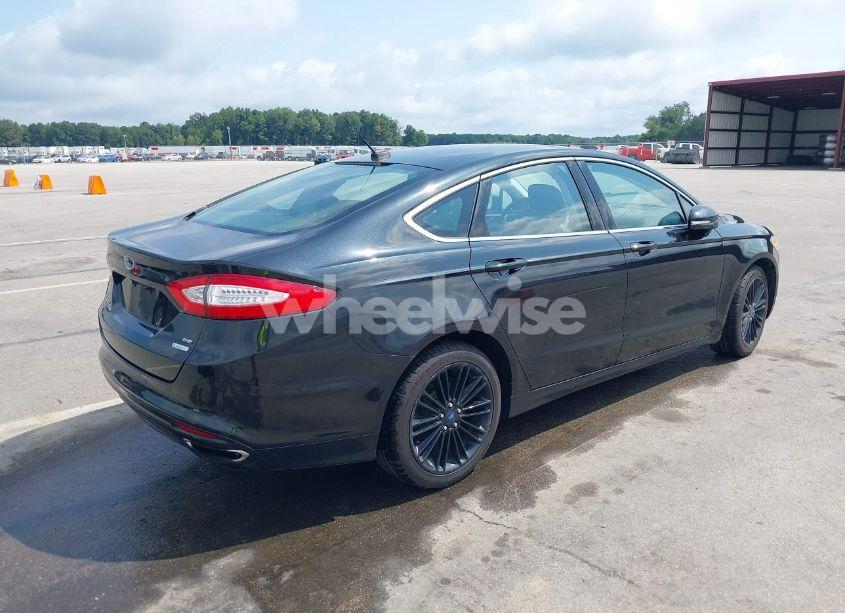 Photo 4 of 2014 Ford Fusion SE (VIN 3FA6P0H96ER382962)