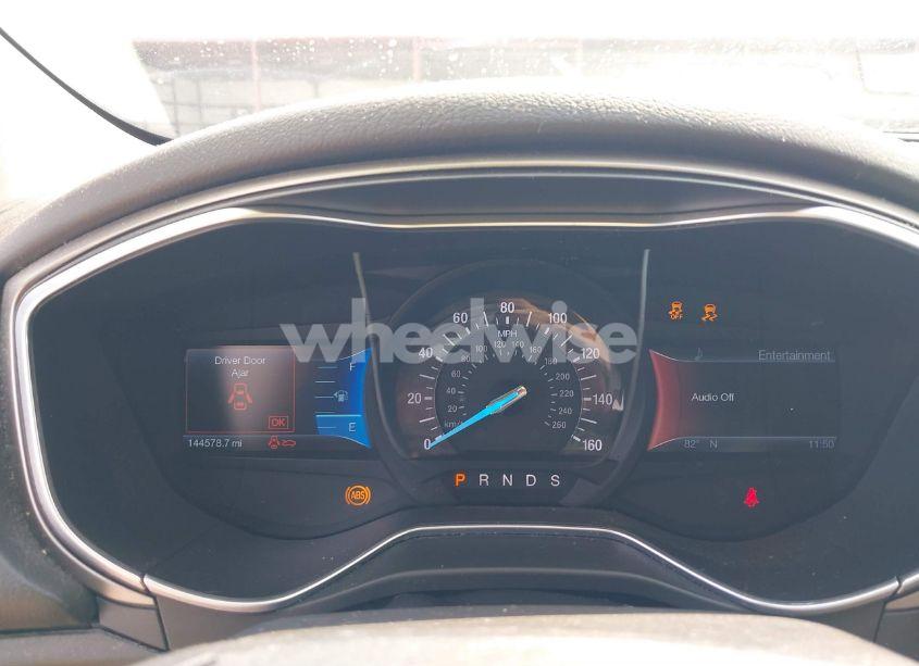 Photo 7 of 2014 Ford Fusion SE (VIN 3FA6P0H96ER382962)