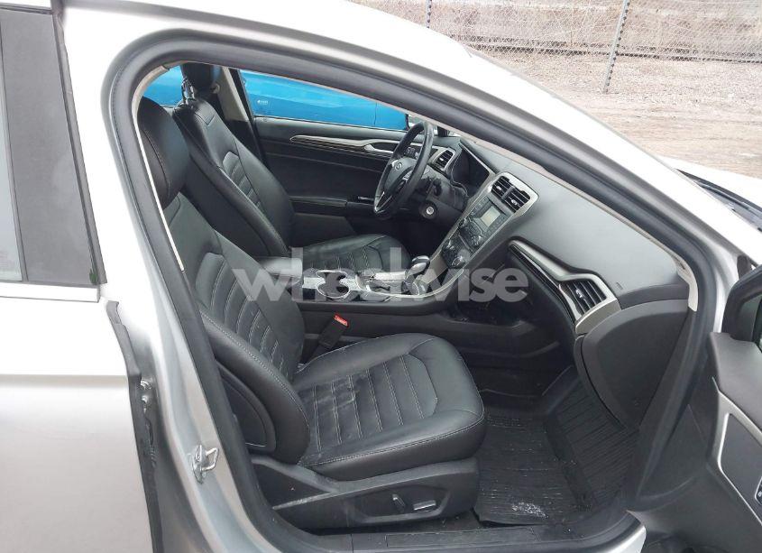 Photo 5 of 2014 Ford Fusion SE (VIN 3FA6P0H96ER385117)